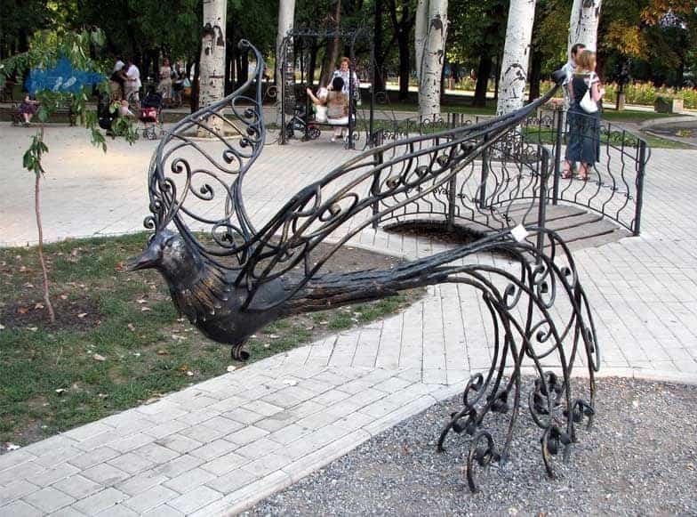 Conocer el Parque de las Figuras Forjadas de Simferopol