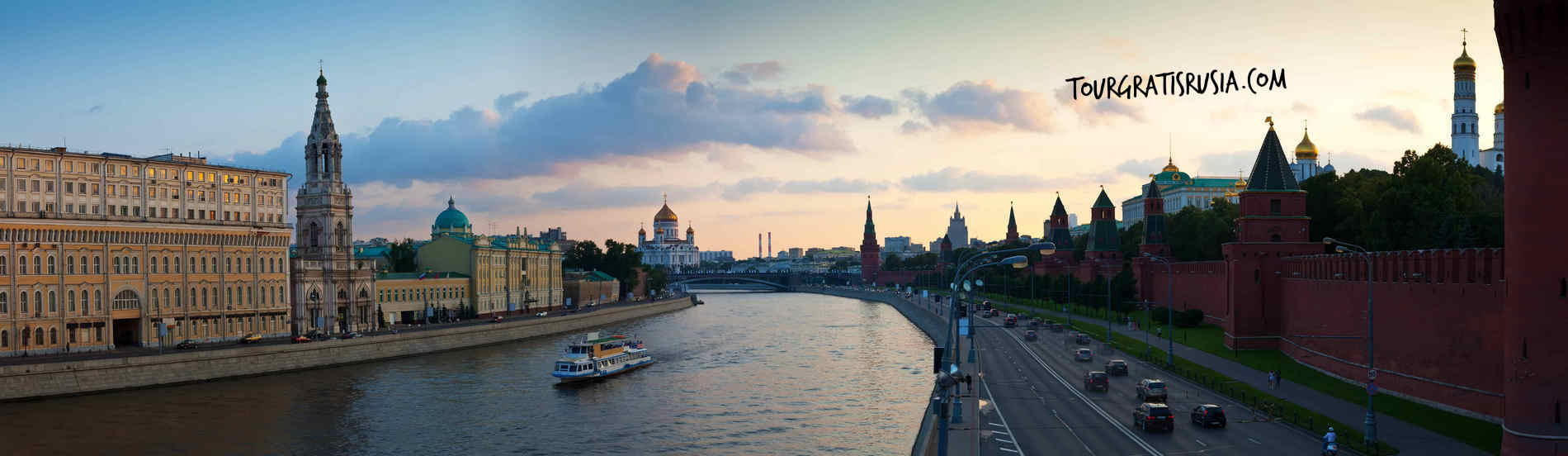 Tour por el rio Moscú